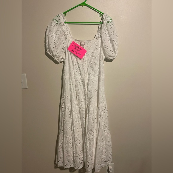 Rachel Parcell Dresses & Skirts - Rachel Parcell OG white eyelet dress